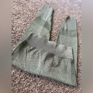 Women’s Victoria’s Secret PINK! ACTIVE Workout Legging Size Small